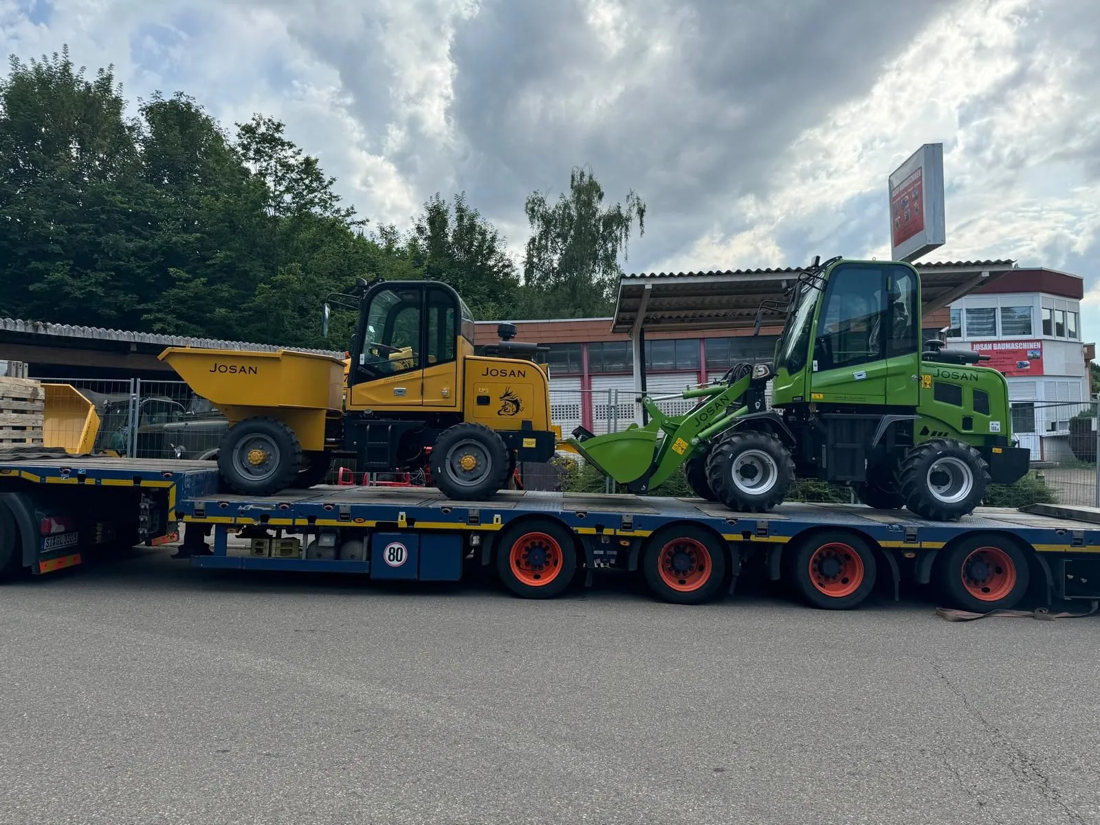 2bab0fc2-a252-44c1-88a7-4a8d8b528287-1920w