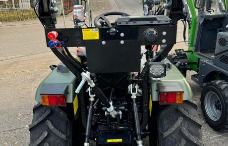 ac11b057-9837-4427-b185-5b2690036107