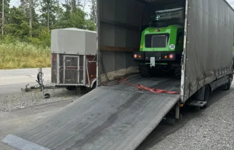 f49859f7-b588-49ec-b2a9-45ae9c4c1382-1920w