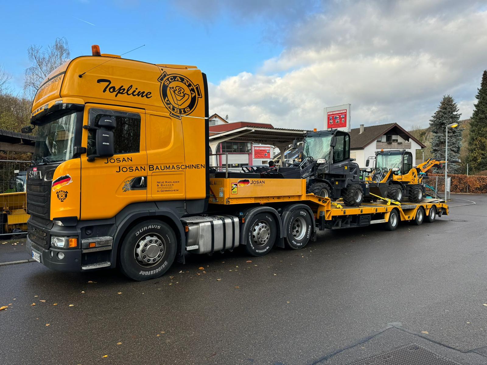 3abc23da-7be9-4d2e-b554-5738259c67a8