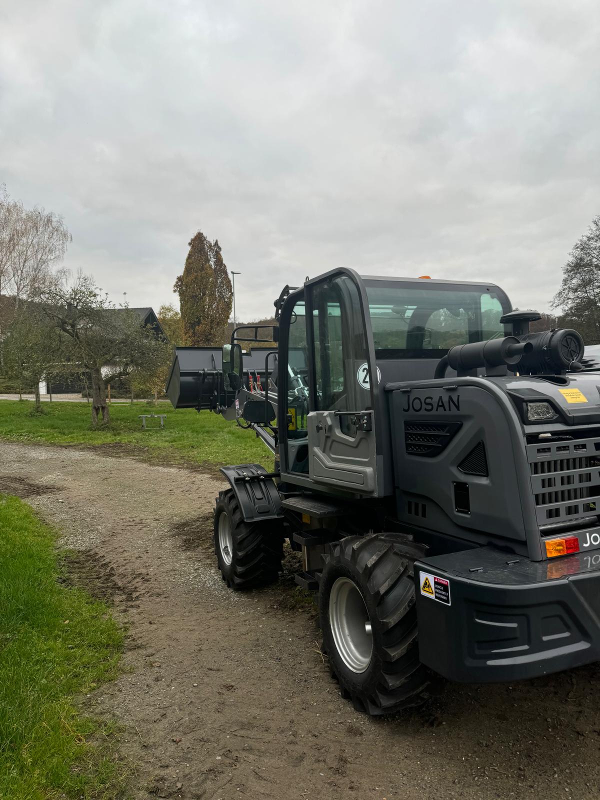 3b63f610-d9bd-44c1-bbdc-593f95728125