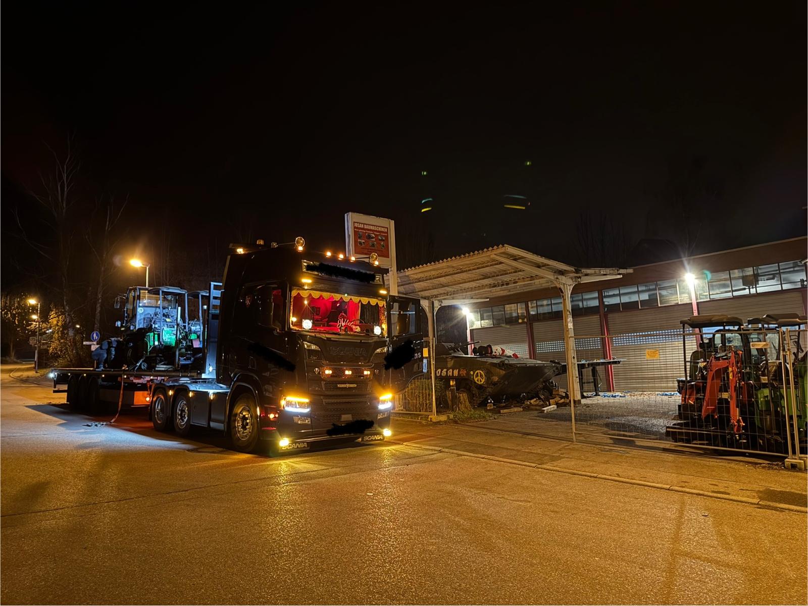 88eeaf93-4837-404d-89de-7bb500e91ced